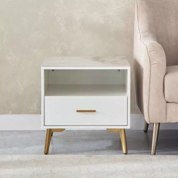 طاولة جانبية بسطح من الحجر الملبد من بيرل