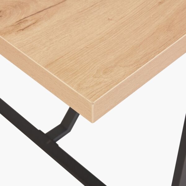 طاولة طعام ل 8 مقاعد من إندوس لاي