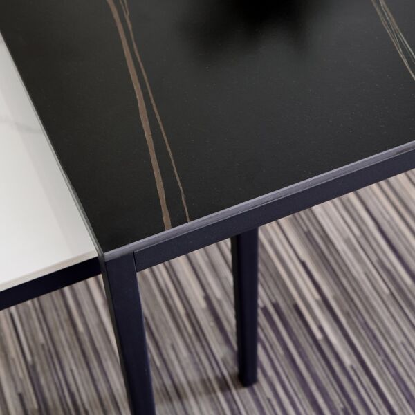 طاولات قهوة مربعة من الحجر الملبد من بارون - طقم من قطعتين