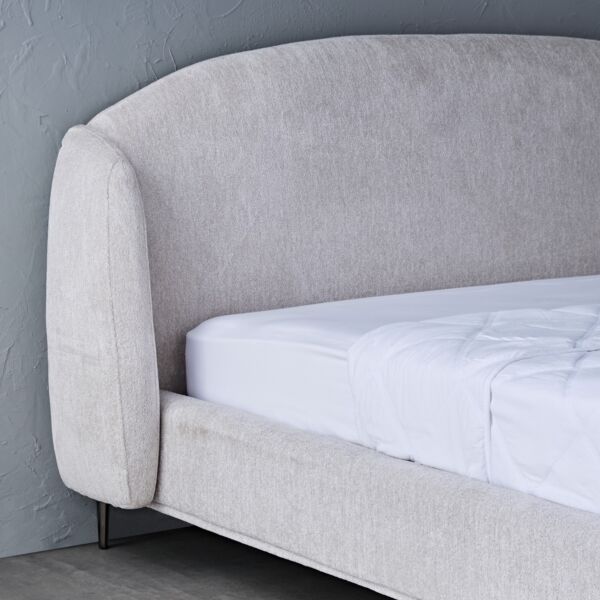 سرير كوين منجد - مارويل دونا