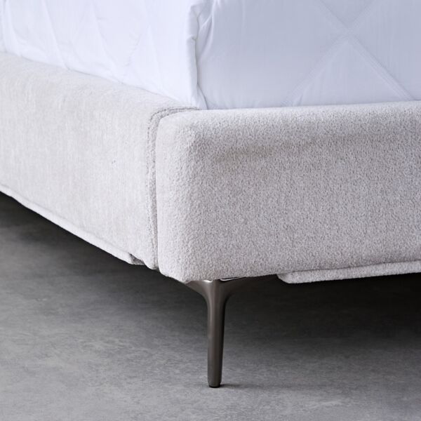 سرير كوين منجد - مارويل دونا