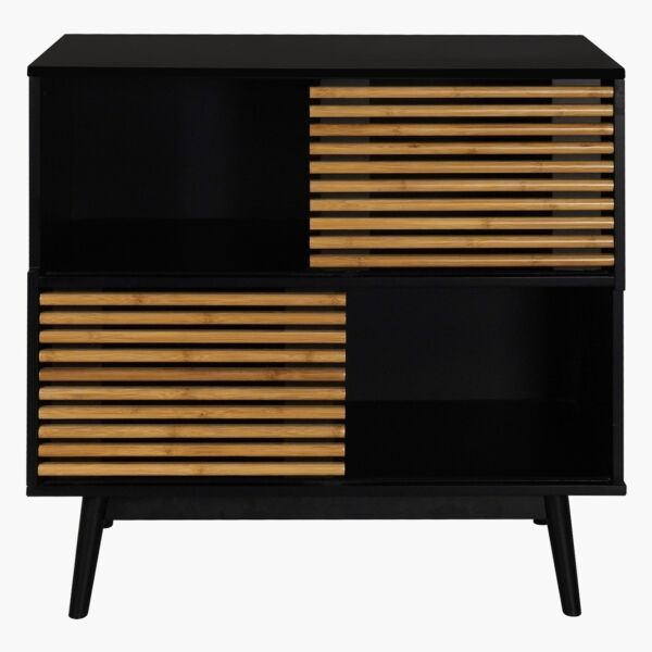 وحدة تخزين ببابين من فريسنو