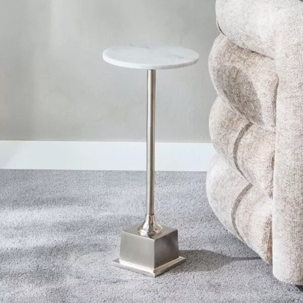 طاولة جانبية بسطح رخامي - سيرفو