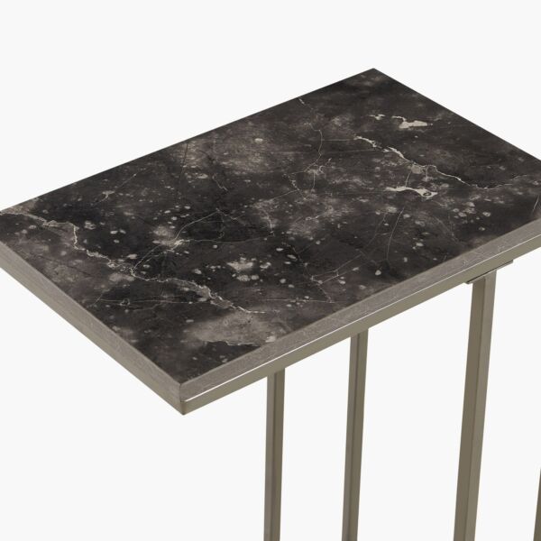 طاولة خدمة أوربان من توري