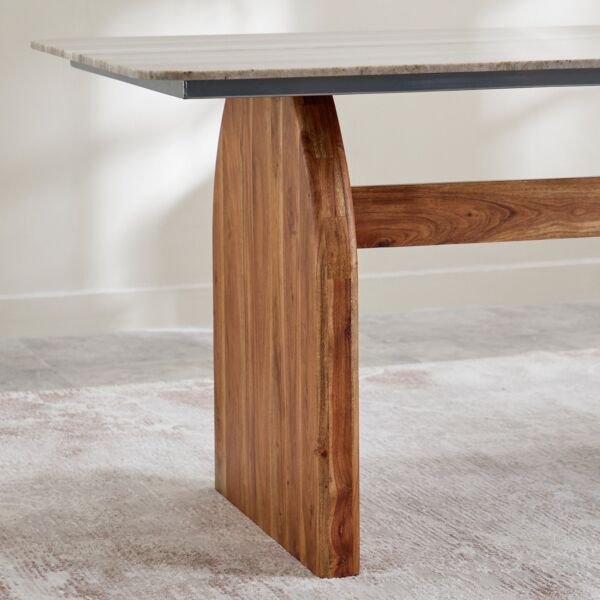 طاولة طعام لـ 6 مقاعد بسطح رخام من سيول