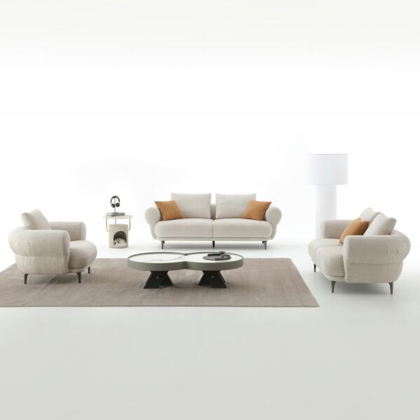 كنبة ثنائية مع وسادتين كبيرتين ووسادة صغيرة كولون