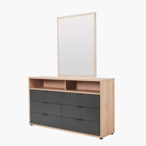 طاولة تزيين بتصميم تشيستر أوريون