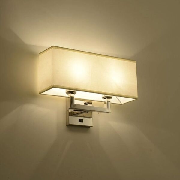 اضاءة جدارية مع مفتاح - بيج