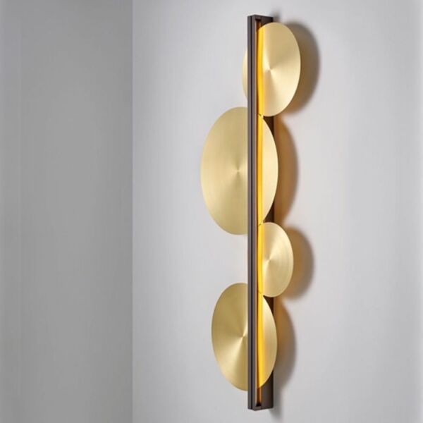اضاءة جدارية مودرن وخط ليد - اسود وذهبي