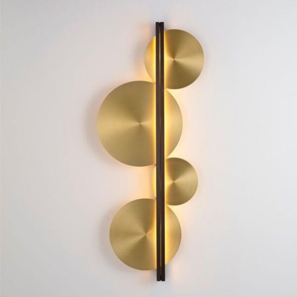 اضاءة جدارية مودرن وخط ليد - اسود وذهبي