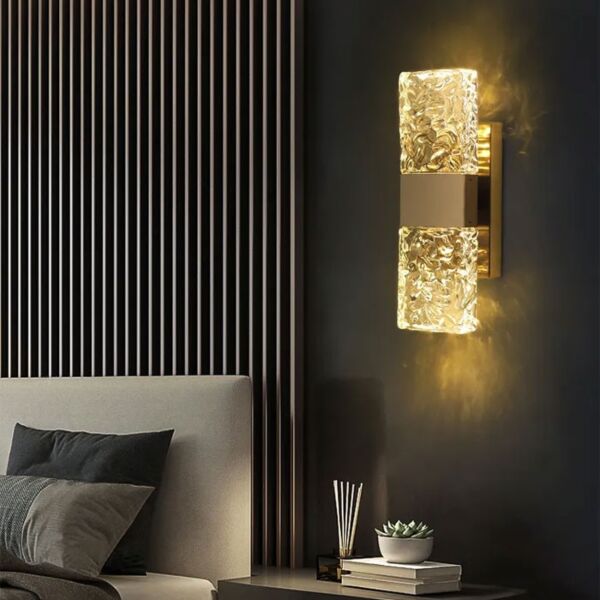 اضاءة جداري كوزكو ذهبي