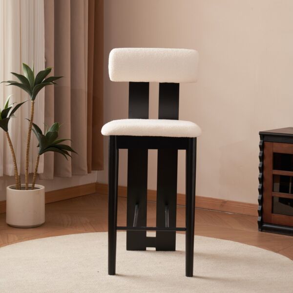 كرسي مرتفع هيبو - اوف وايت واسود