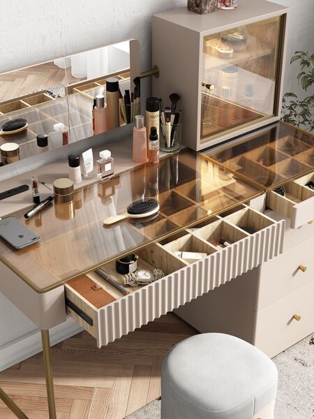 طاولة تزيين تتيانا مع مرآة وكرسي