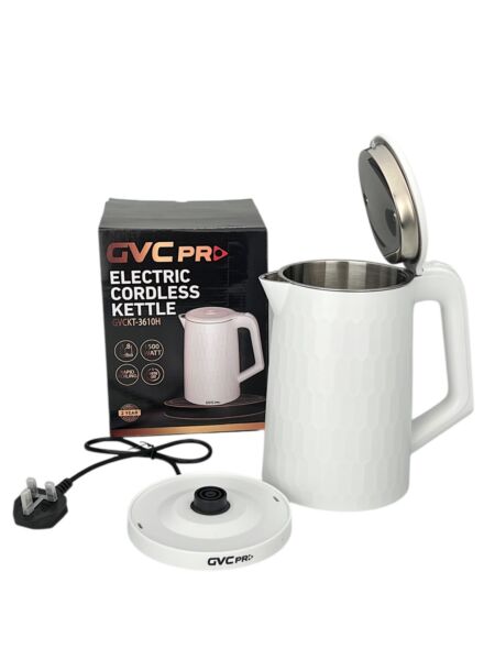 غلاية جي في سي برو بلاستيك ابيض