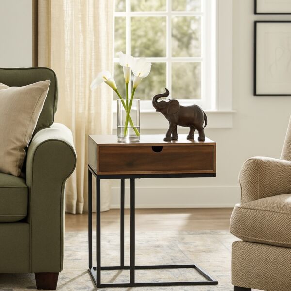 طاولة جانبية بدرج اشيال