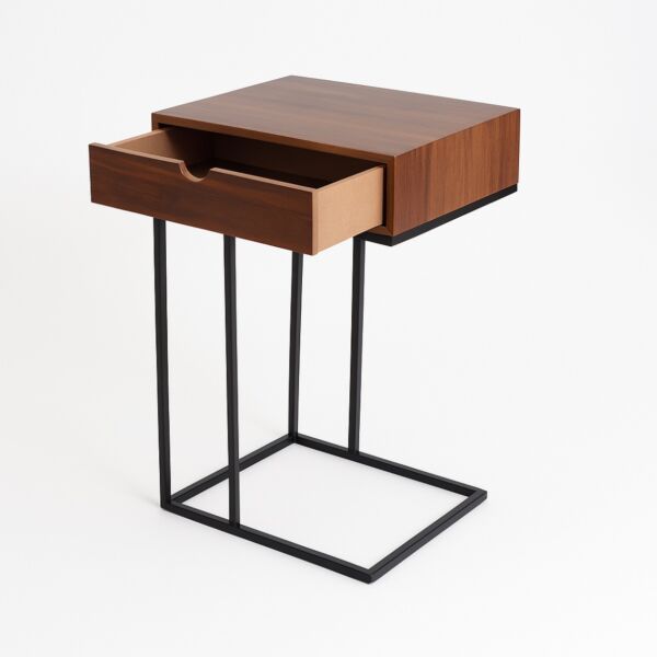 طاولة جانبية بدرج اشيال