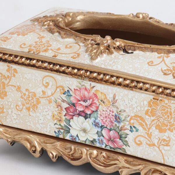 صندوق محارم أورِيليا