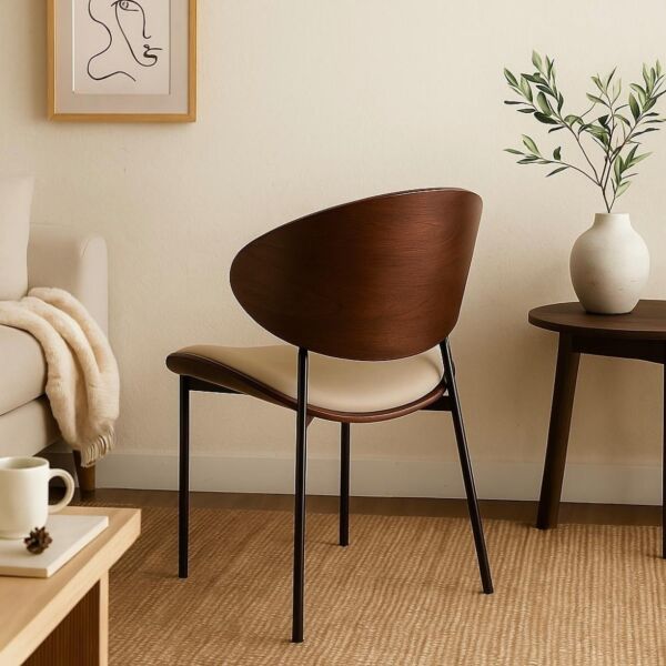 كرسي طعام جلد بويكا - بيج وبني غامق