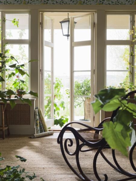 ورق جدران اورانجري - ابيض