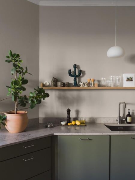 ورق جدران بجمنت - بيج فاتح