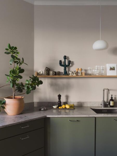 ورق جدران ليزا بجمنت - ابيض