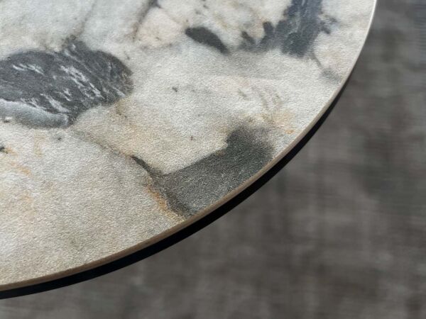 طاولة طعام ناتالي - 8 اشخاص - برونزي