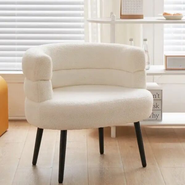 كرسي مفرد لاريكا - ابيض