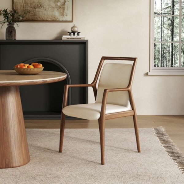 كرسي طعام مانفل - كريمي وبني 