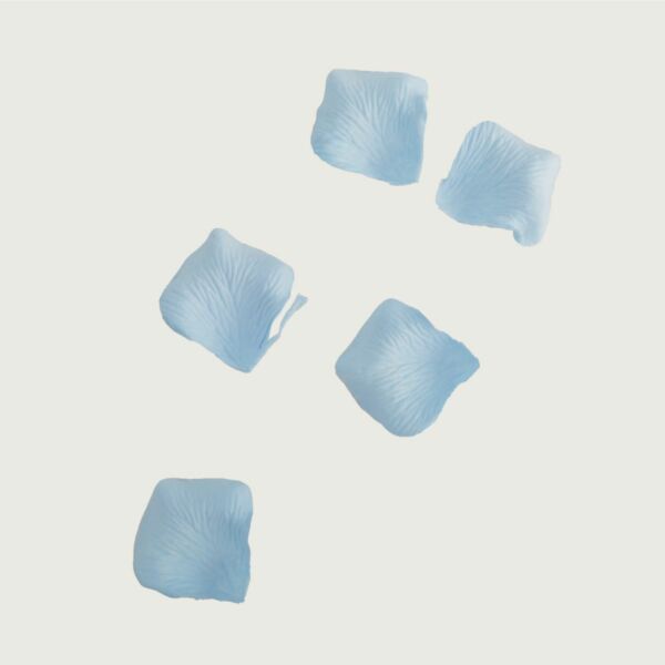 بتلات ورد صناعي لورين - سماوي - 12 قطعة