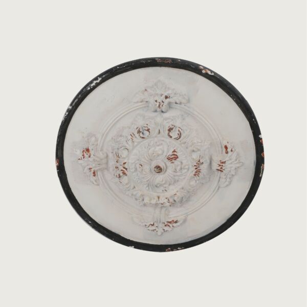 ديكورجداري مدور بزخرفة جبس اثري 