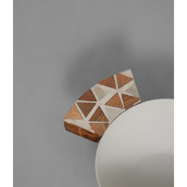 زبدية هندي 29 سم - كريمي وخشبي