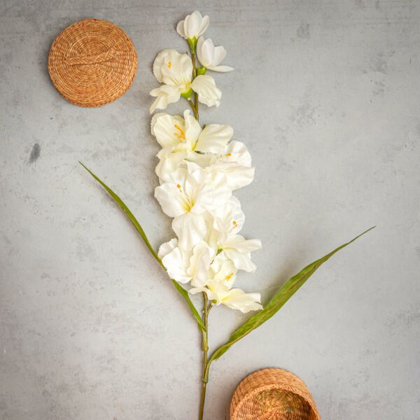 ورد صناعي بيرجيل - ابيض واخضر - 12 قطعة