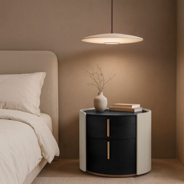 كومودينو مولتو - أوف وايت ودخاني