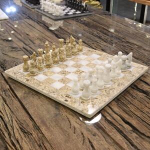 تحفة شطرنج فلورينس - بيج وأبيض