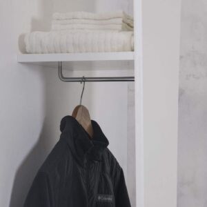 علاقة ملابس هانتر   ابيض