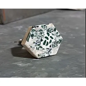 مقبض باب الفريد - ابيض واخضر