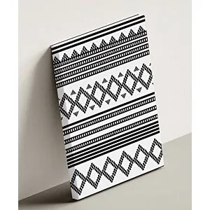 لوحة جدارية كنفاس السدو- أبيض وأسود - مقاس 40x60 سم