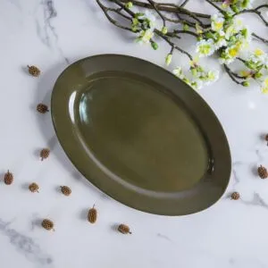 طبق تقديم كالوبيني