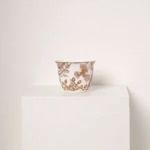 طقم فناجين قهوة سعودية رويال 6 قطع - ذهبي وأبيض