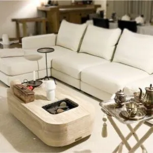 طاولة قهوة رخام ترافنتينو مع موقد - بيج