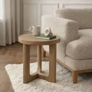 طاولة جانبية من مجموعه نيرافا - بني