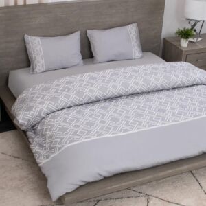 طقم مفرش سرير حجم ملكى 193×203 سم 4 قطع - بروسلز