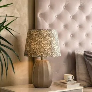 ابجورة طاولة فيلاتا