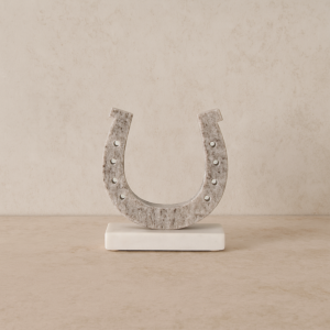 تحفة ديكور رخامية حدوة خيل - بيج ومتعدد الالوان