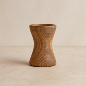 حامل شموع من الحجر الرملي - بني ومتعدد الالوان