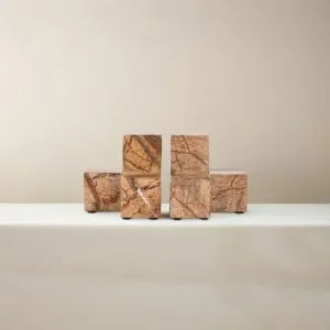 تحفة حاجز كتب من الرخام - بني ومتعدد الالوان