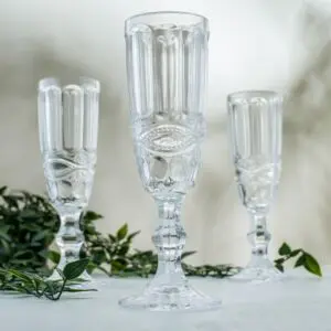 كاسة زجاج كلاسي طويلة ونحيفة - شفاف