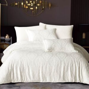 طقم لحاف ناتشورال شتوي كوين 200x150 سم مخمل جاكارد 4 قطع - ابيض