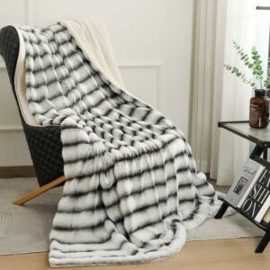 بطانية كلاود ثقيلة فرو ناعم 230x180 سم - أبيض ورمادي