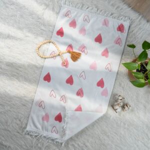 سجادة صلاة أطفال برسومات القلوب 50x90 سم - أبيض